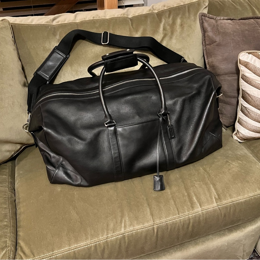 Coach Duffel Bag #5409, Black Leather, Vintage 2000’s, Gym or Travel, Expandable - Picture 12 of 12